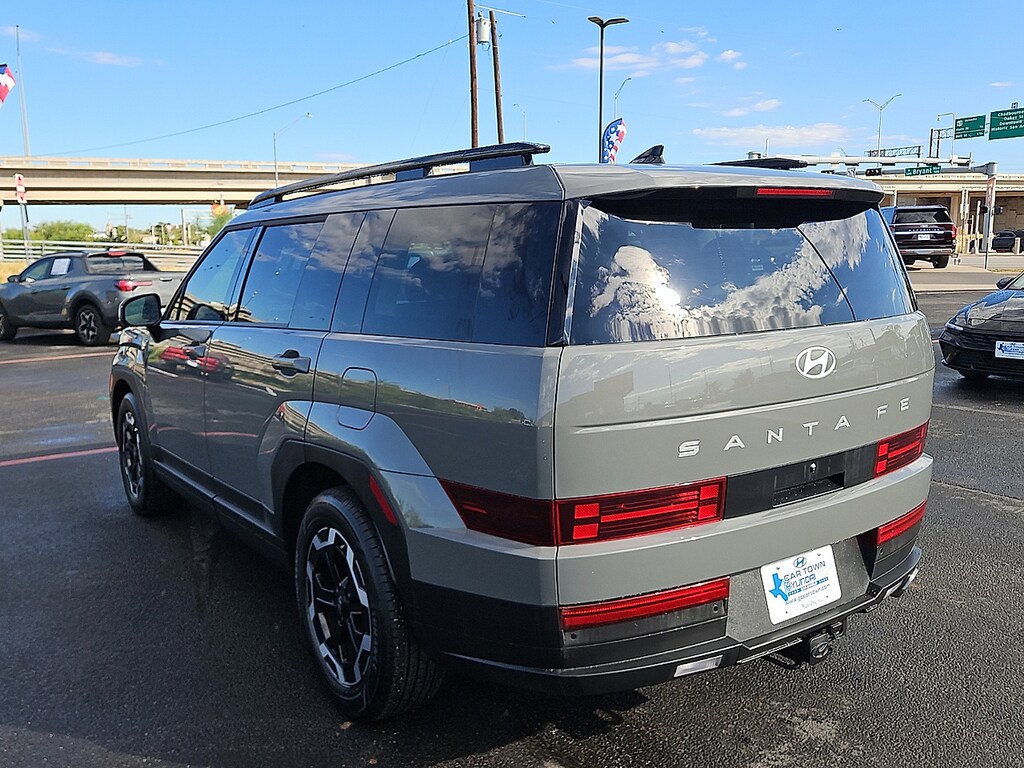 Used 2025 Hyundai Santa Fe SEL (DCT) Front-Wheel Drive