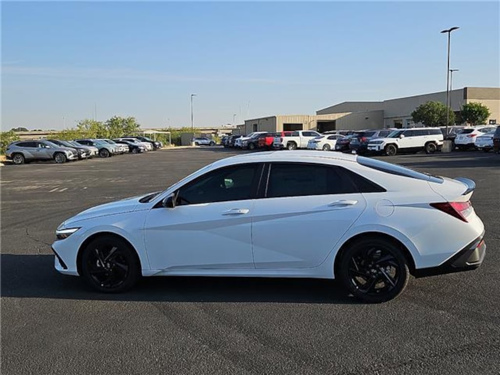 New 2026 Hyundai Elantra SEL Sport Plus Sedan