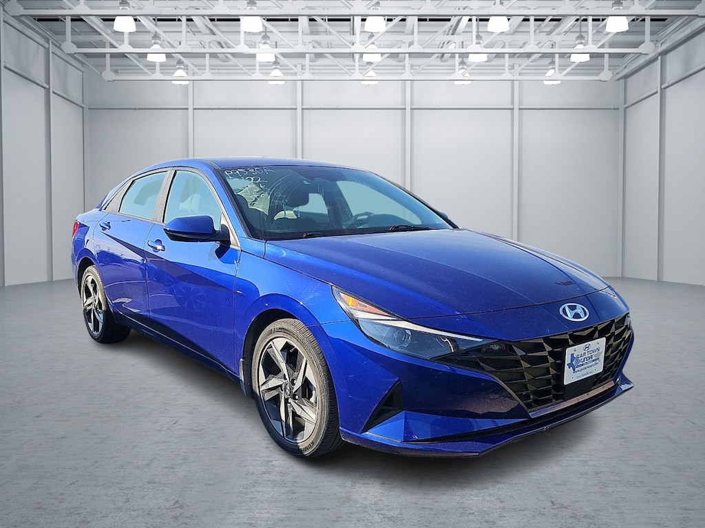 Used 2023 Hyundai Elantra SEL (IVT) Sedan