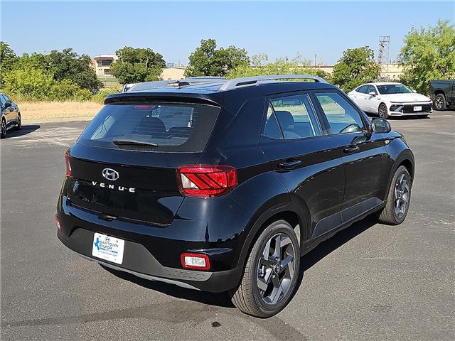 New 2026 Hyundai Venue SEL SUV