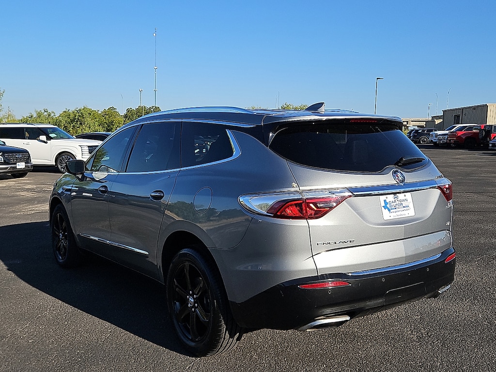 Used 2023 Buick Enclave Essence Front-Wheel Drive