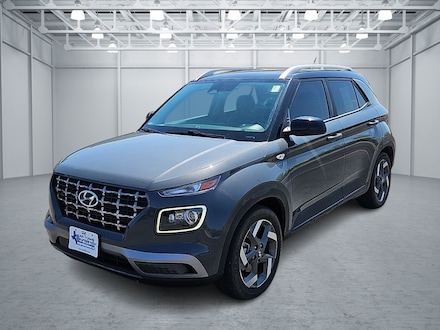2024 Hyundai Venue Limited (IVT) Front-Wheel Drive