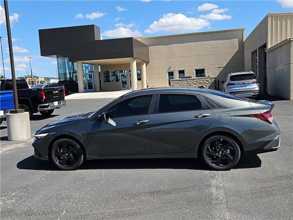 New 2026 Hyundai Elantra SEL Sport Plus Sedan