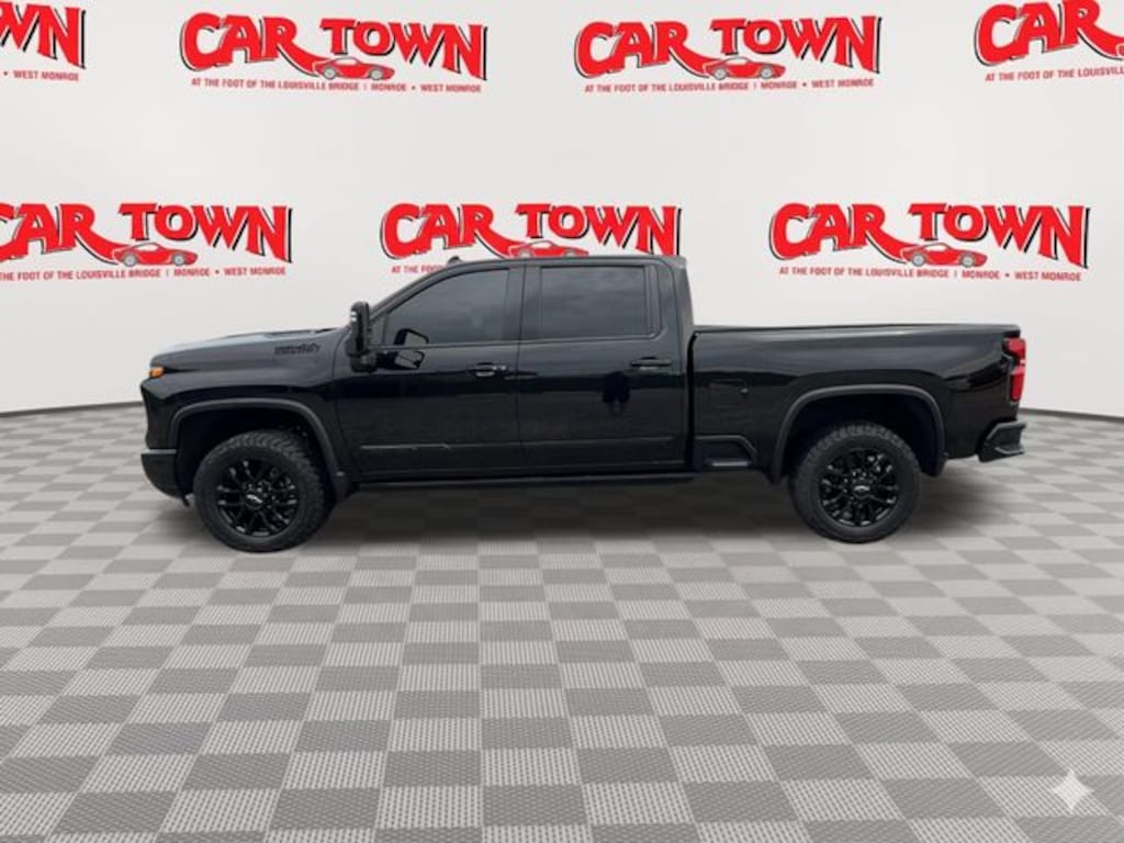 Used 2025 Chevrolet Silverado 2500 HD High Country Truck Crew Cab