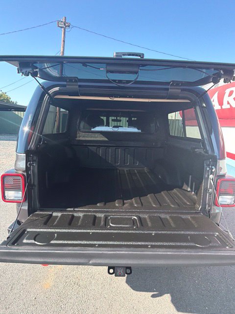 Used 2021 Jeep Gladiator Sport Truck