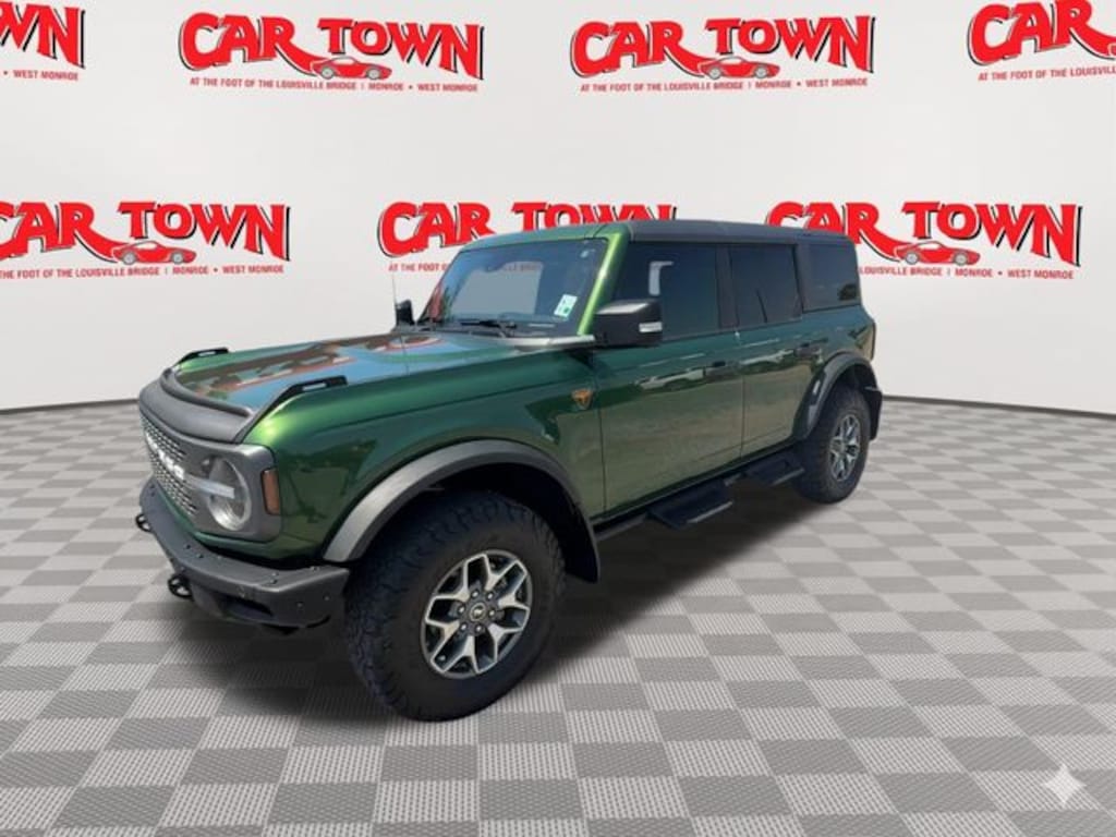 Used 2024 Ford Bronco Badlands SUV