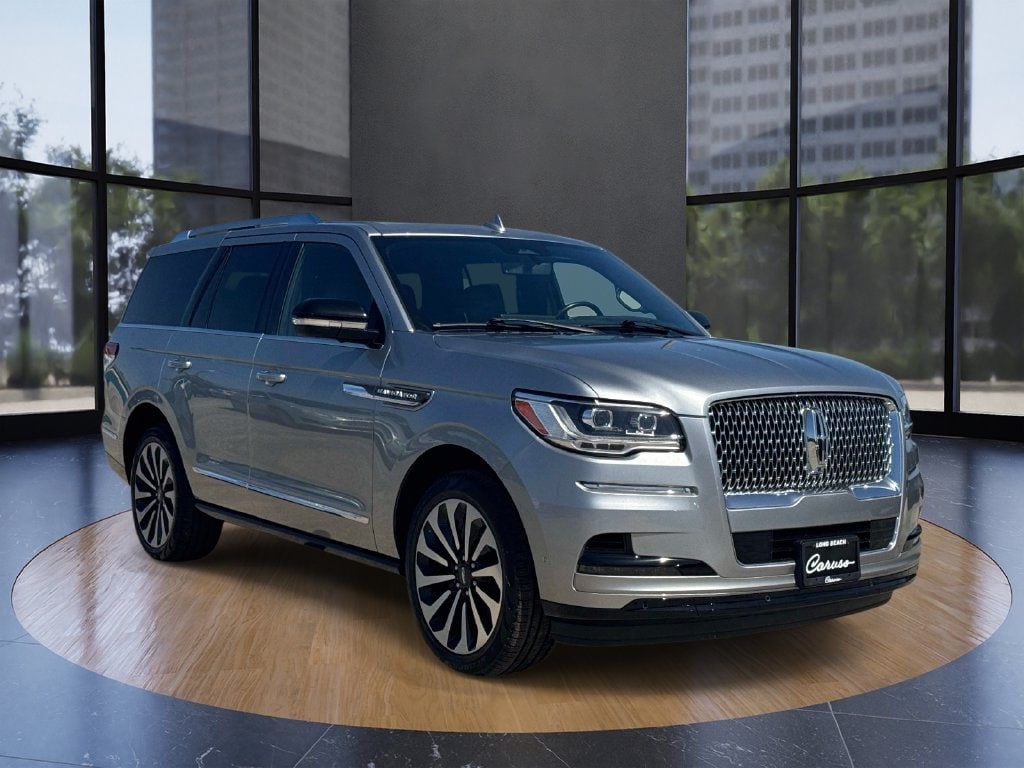 2024 Lincoln Navigator