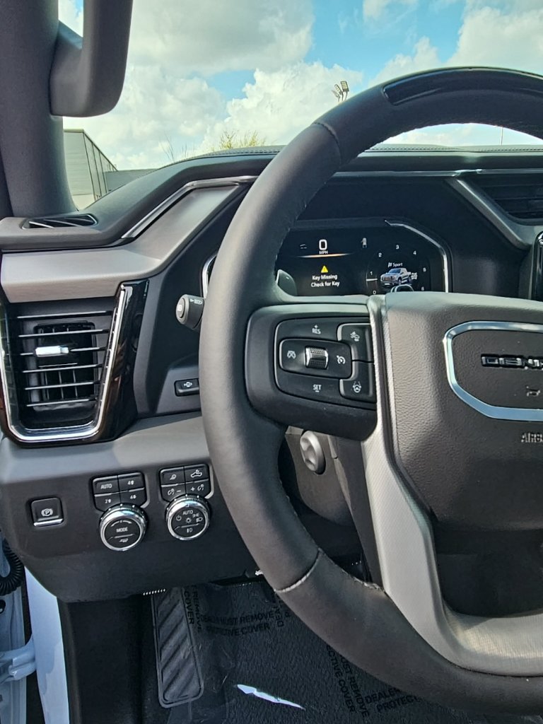 2026 GMC Sierra 1500 Denali - Photo 17
