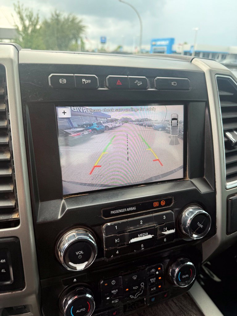 2018 Ford F-250 Super Duty Lariat - Photo 24