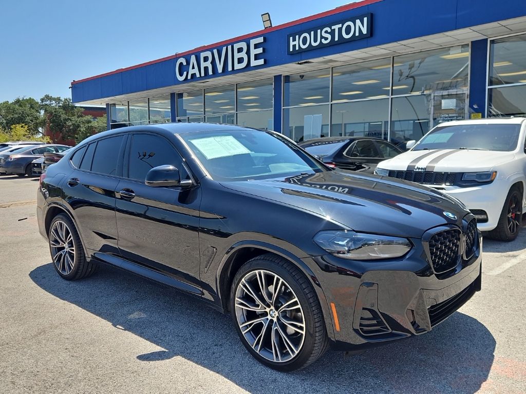 2023 BMW X4