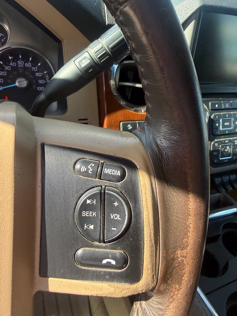 2015 Ford F-350 Super Duty Lariat - Photo 16
