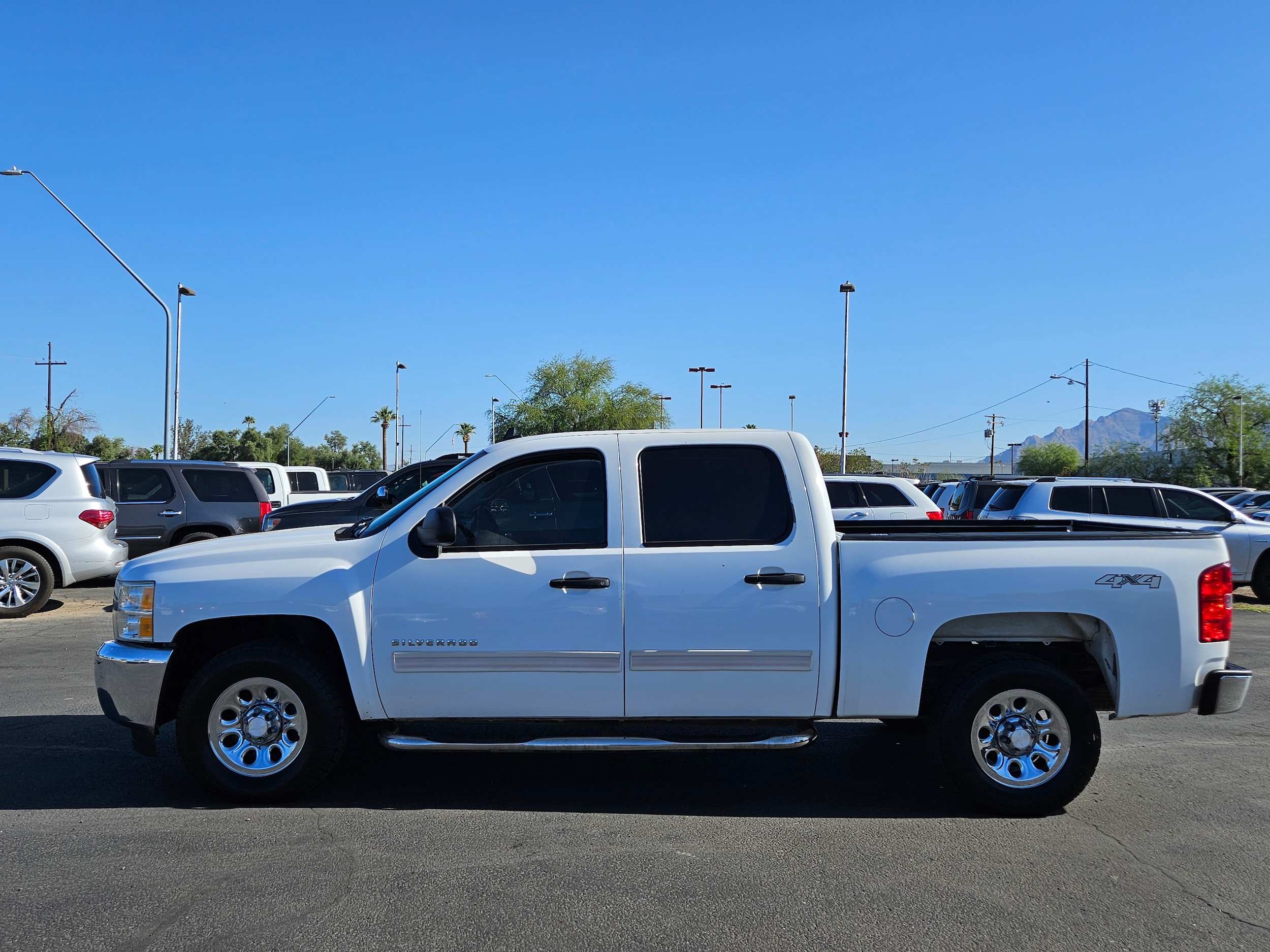 2013 Chevrolet Silverado 1500 LS - Photo 2