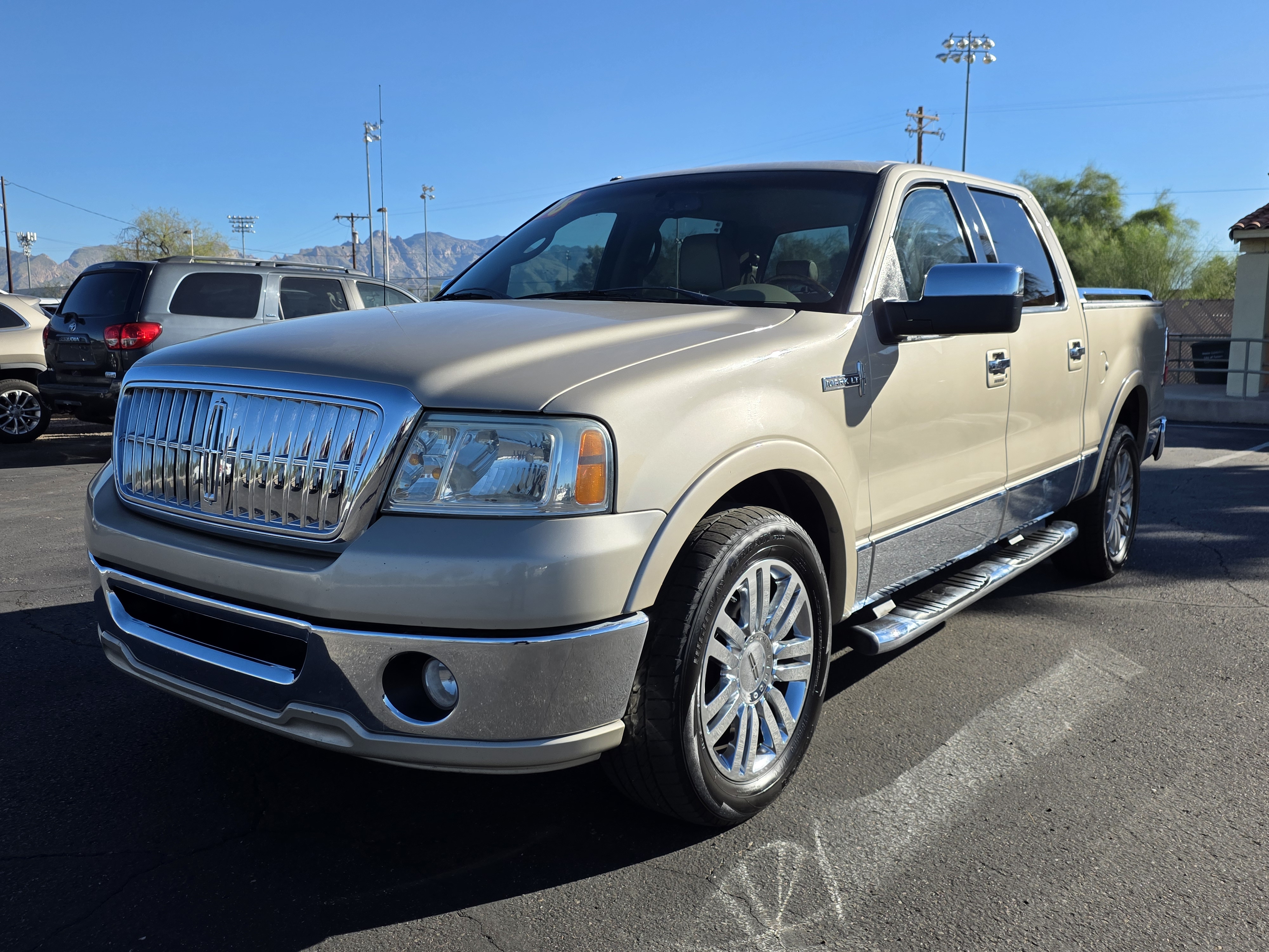 Used 2008 Lincoln Mark LT Crew Cab Truck Crew Cab