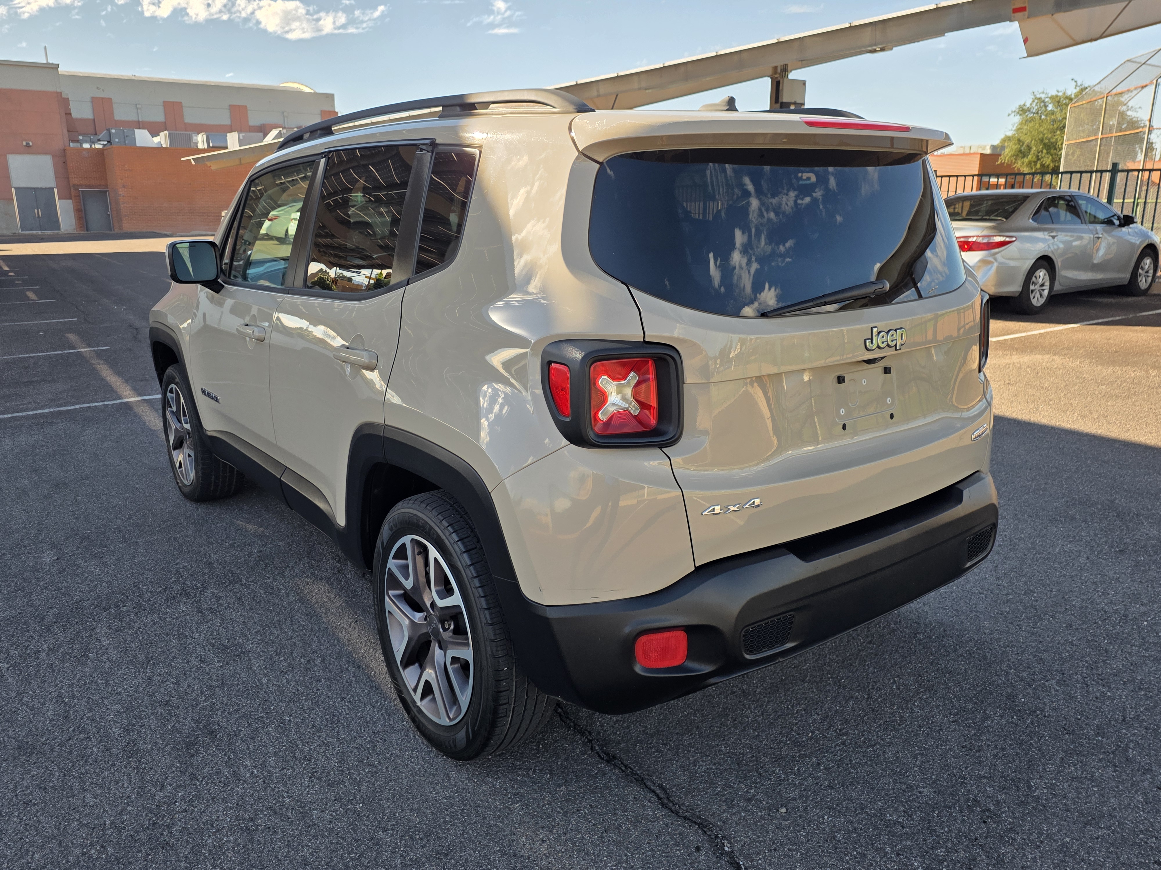 Used 2015 Jeep Renegade Latitude 4x4 SUV