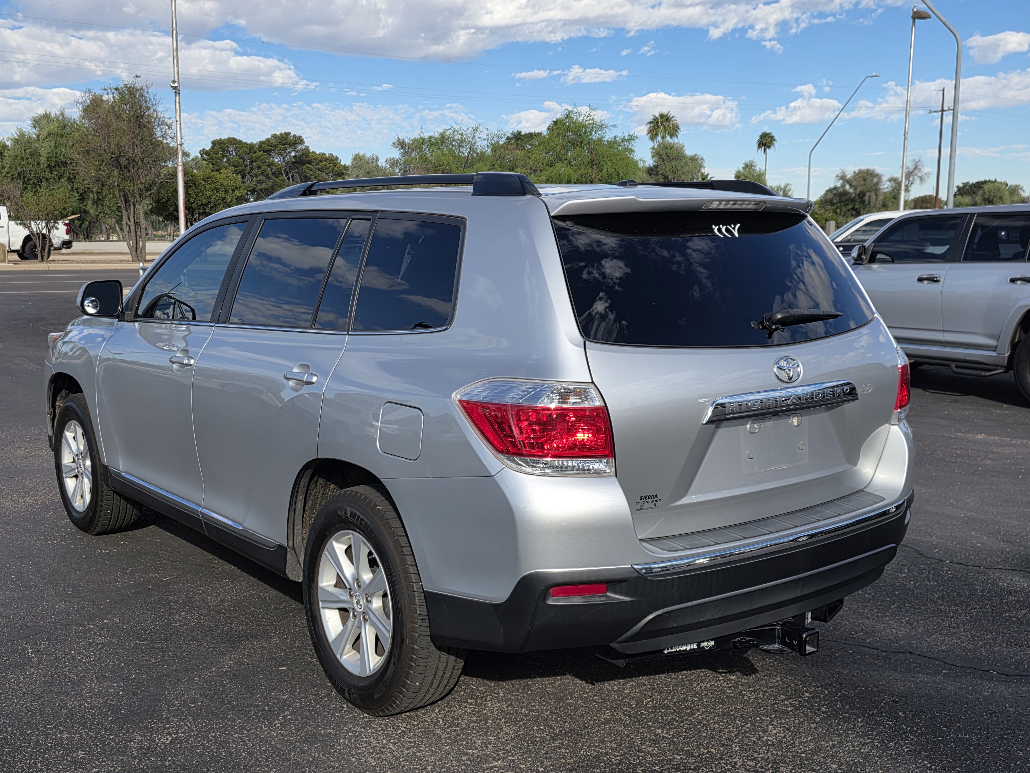 Used 2012 Toyota Highlander SE V6 FWD SUV