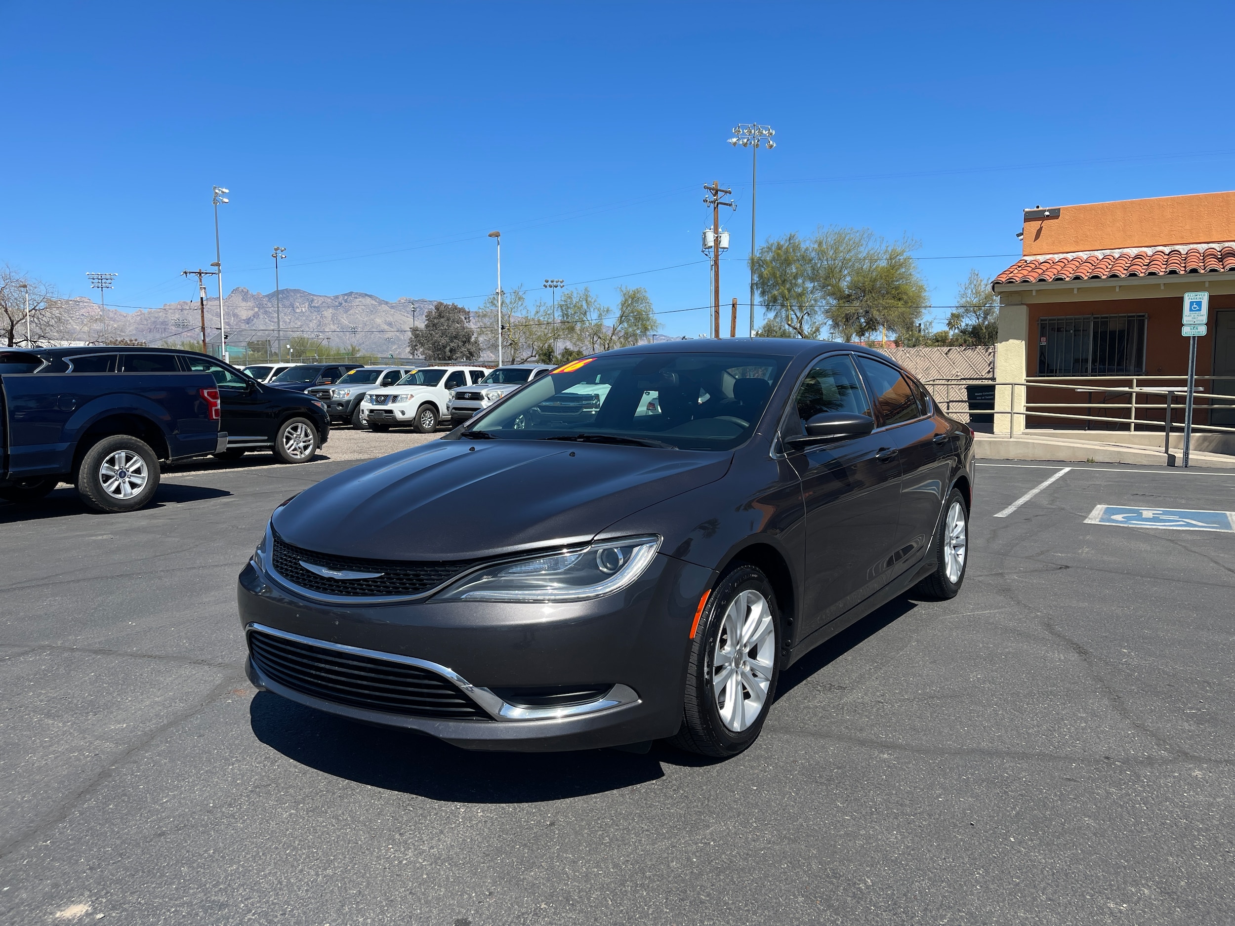 2016 Chrysler 200