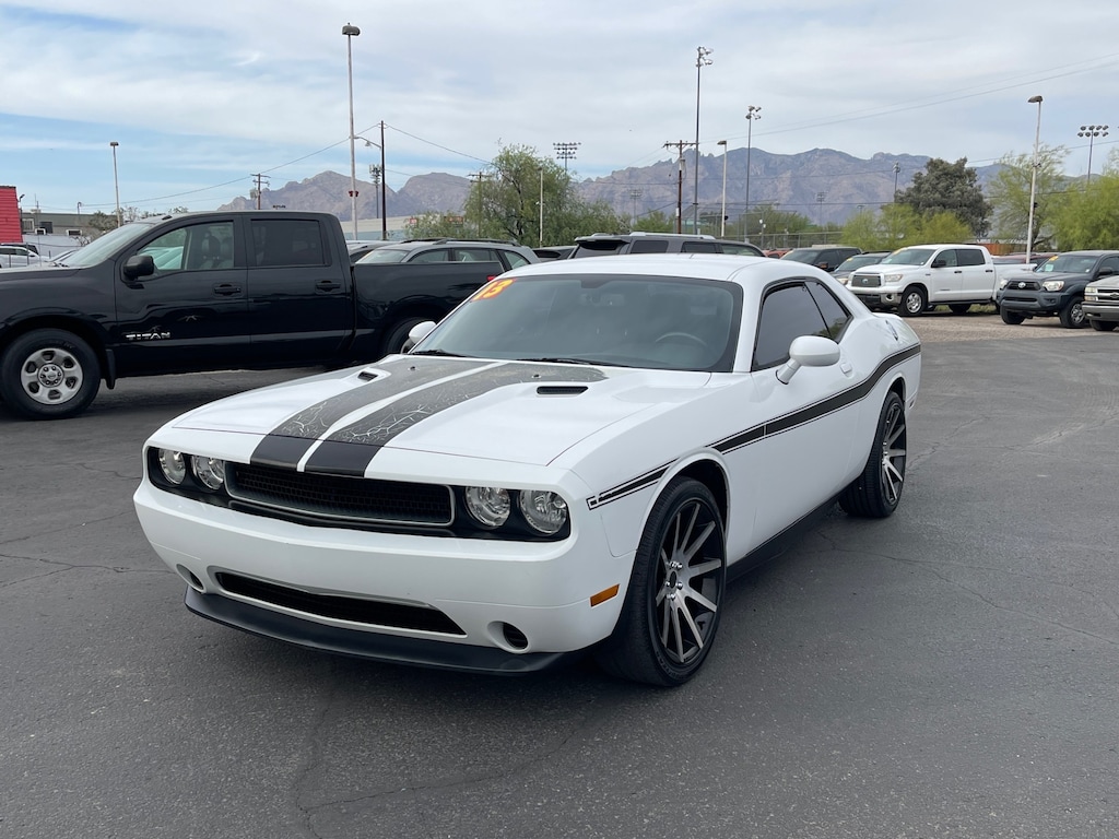 Used 2013 Dodge Challenger SXT Coupe