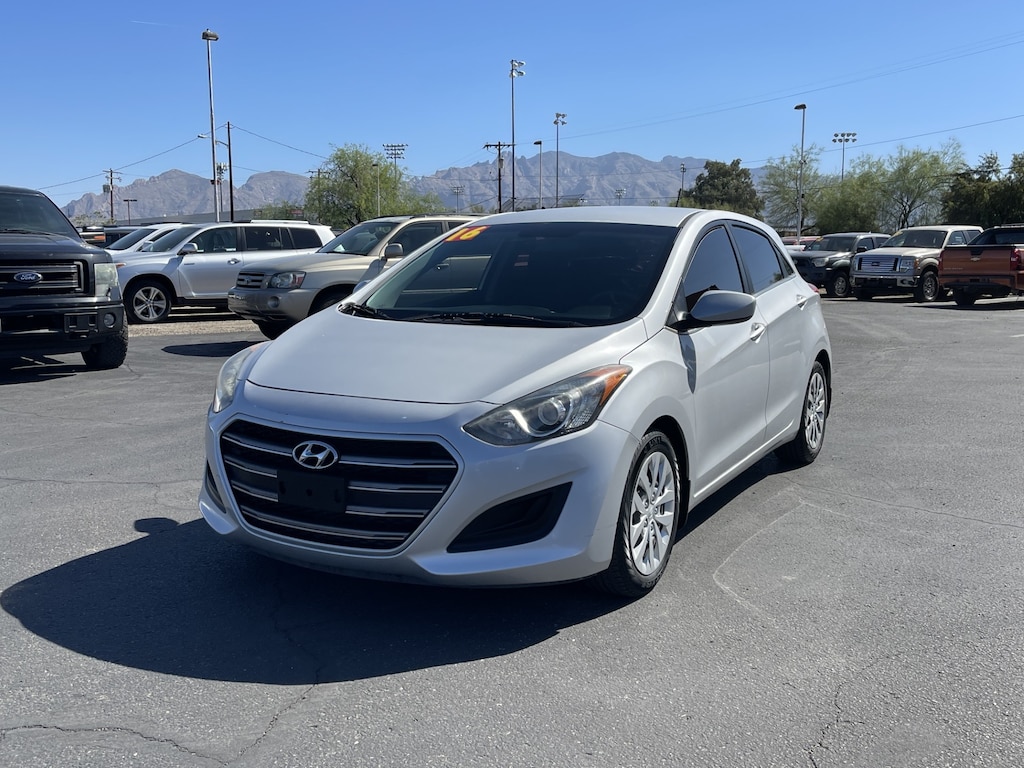 Used 2016 Hyundai Elantra GT Base Hatchback