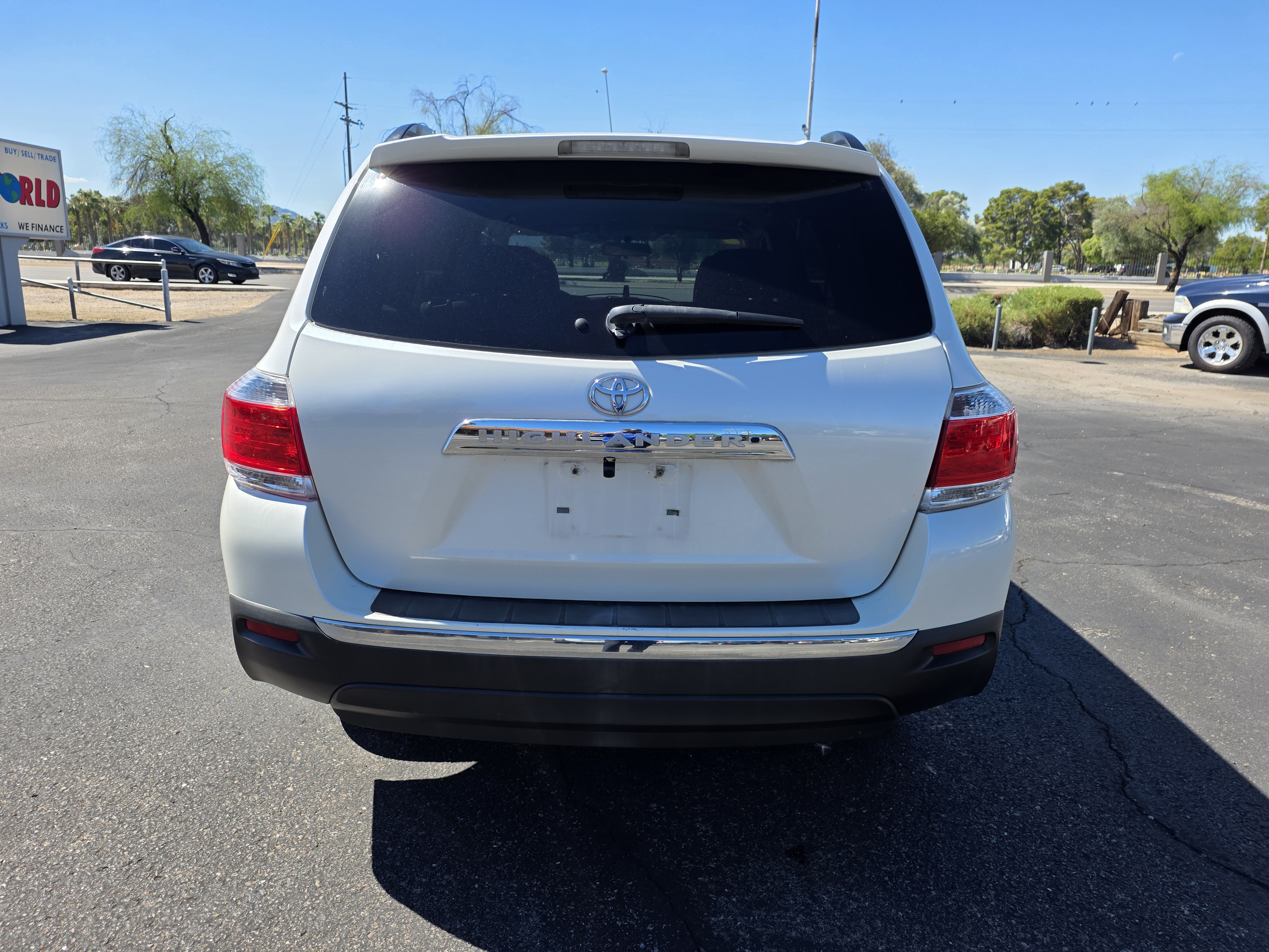 Used 2012 Toyota Highlander SE SUV