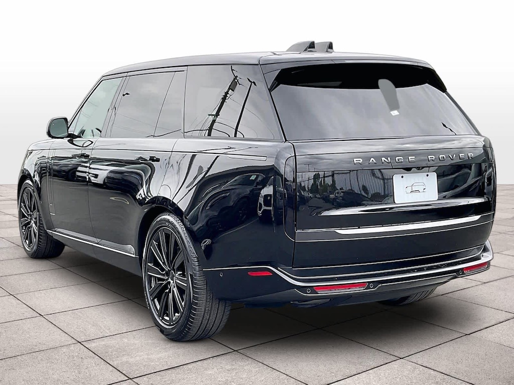 New 2026 Land Rover Range Rover SE 7 Seats SUV