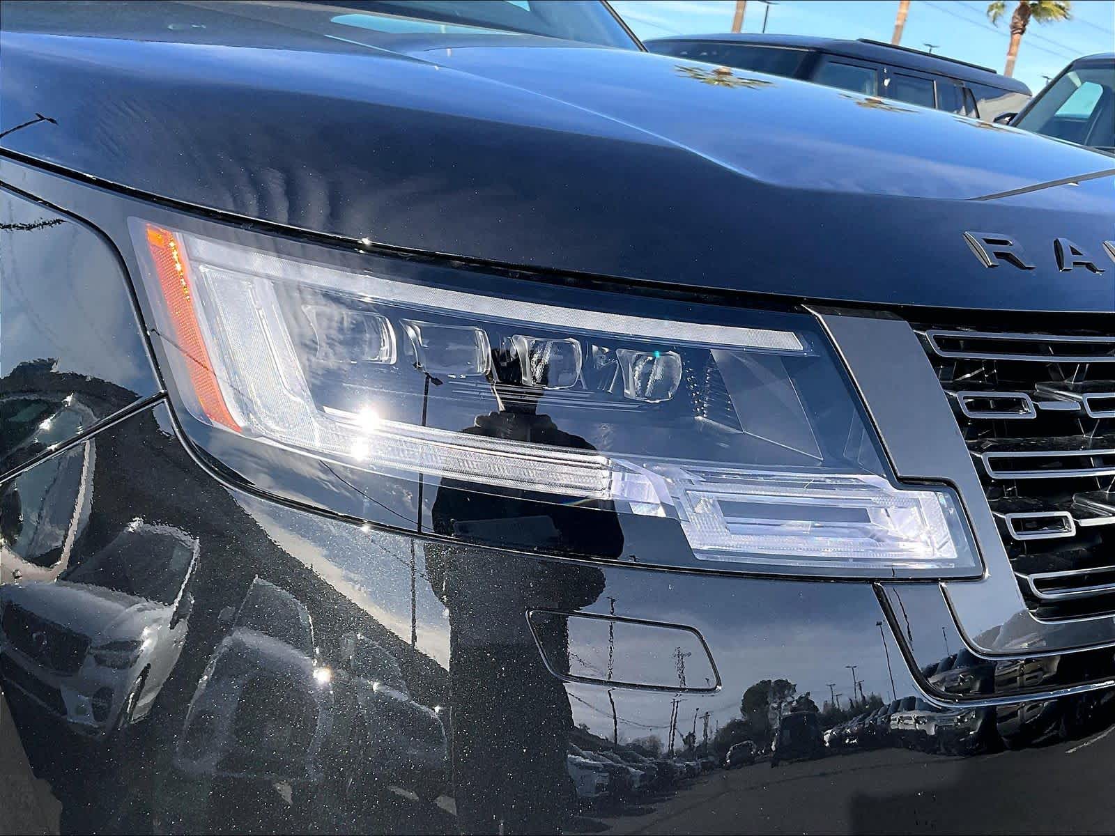 2025 Land Rover Range Rover SE - Photo 33