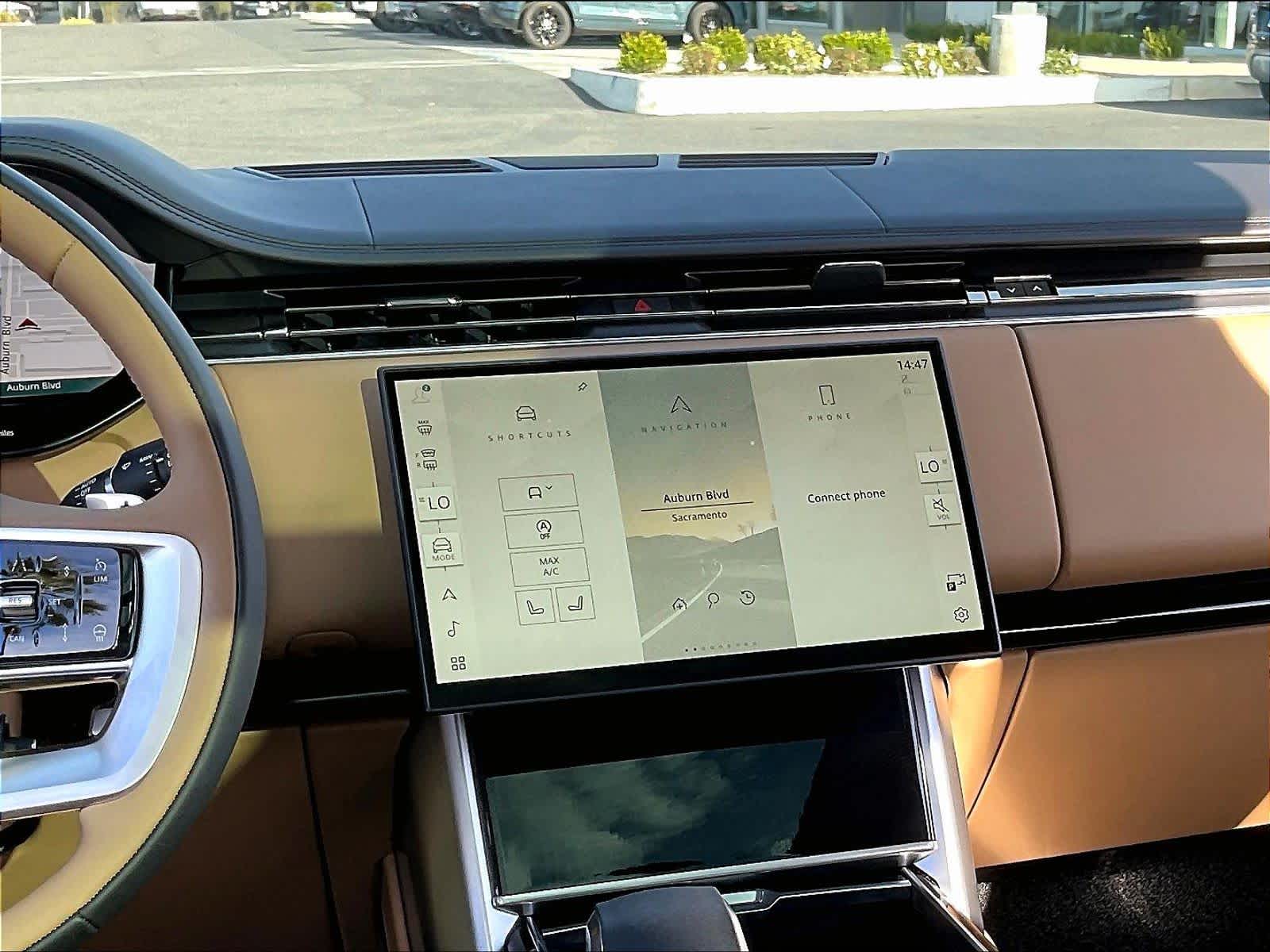 2025 Land Rover Range Rover SE - Photo 9