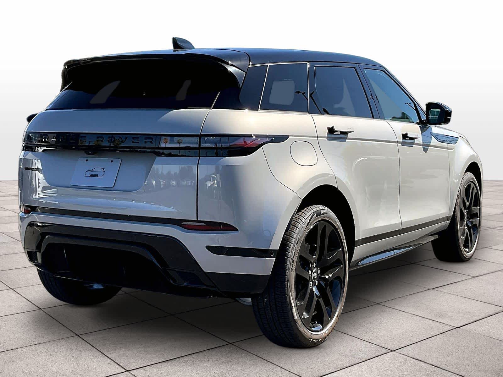 2026 Land Rover Range Rover Evoque Dynamic SE - Photo 4