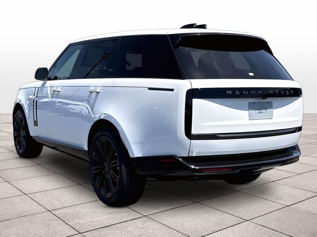 New 2026 Land Rover Range Rover SE SUV