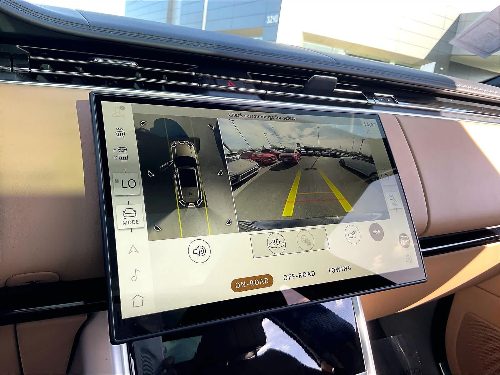 2025 Land Rover Range Rover SE - Photo 20