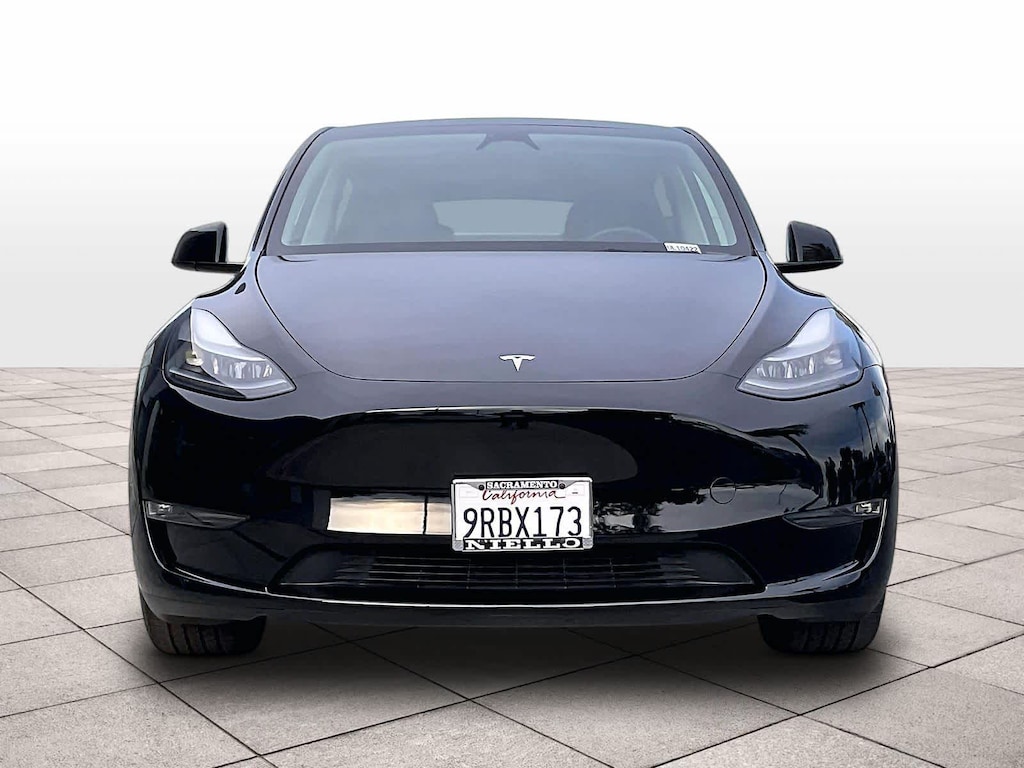 Used 2025 Tesla Model Y Long Range AWD