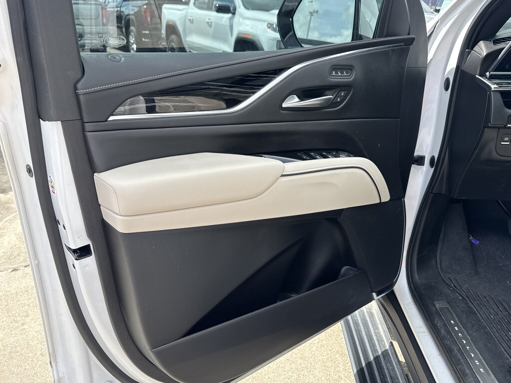 Used 2023 CADILLAC Escalade ESV Sport SUV