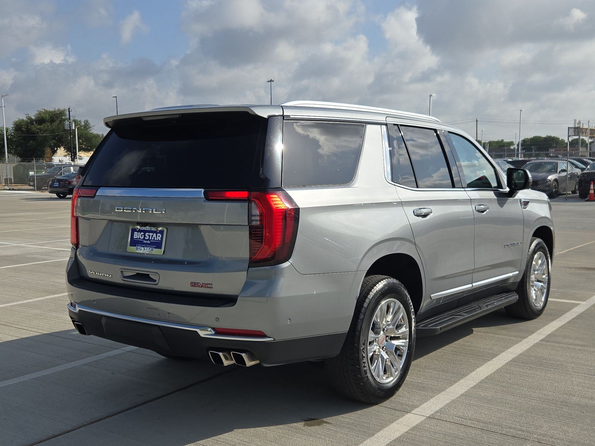 Used 2025 GMC Yukon Denali SUV