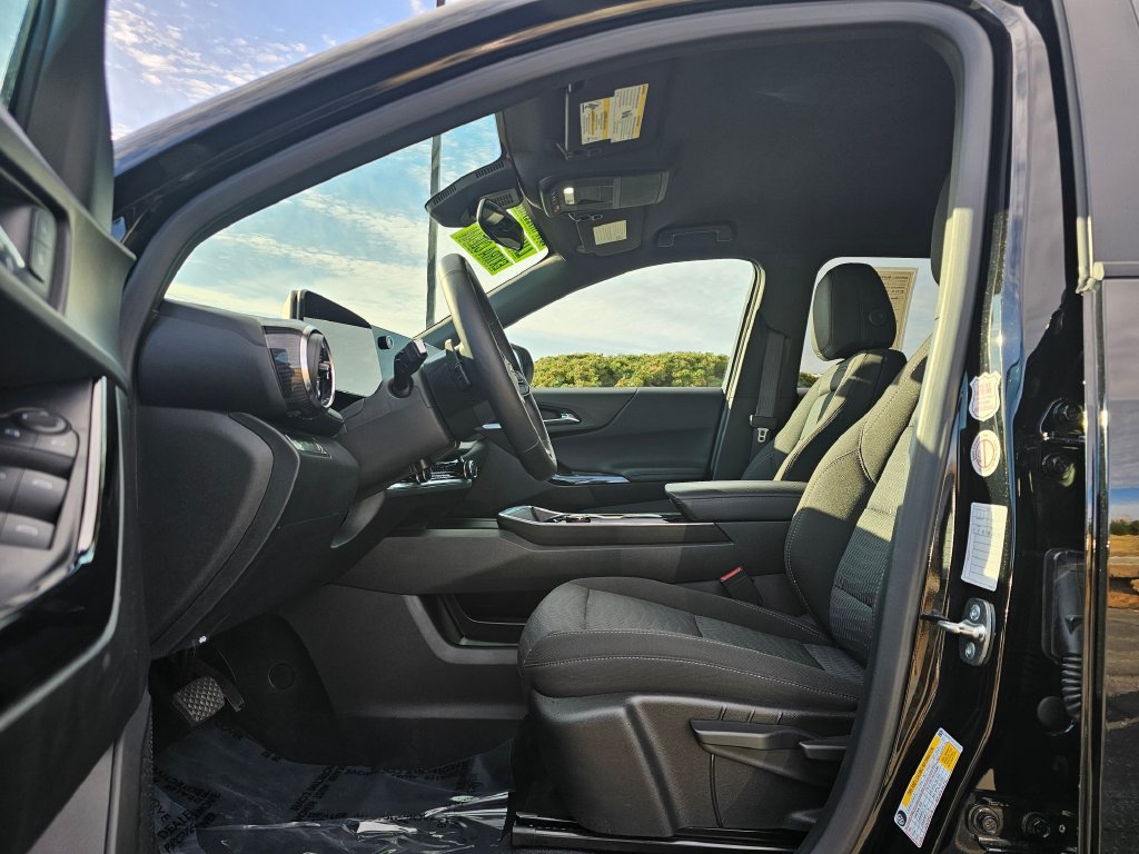 2026 Chevrolet Equinox LT - Photo 29