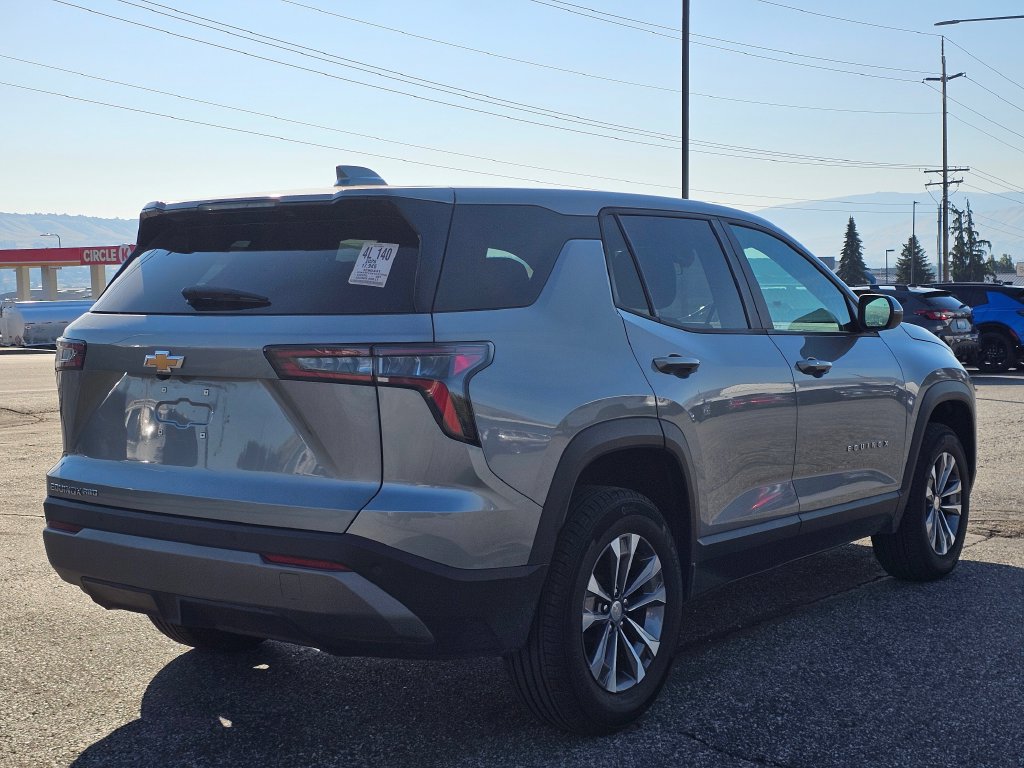 2026 Chevrolet Equinox LT - Photo 5