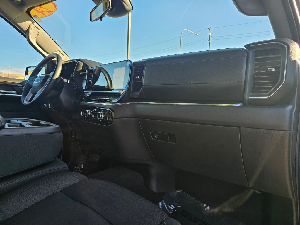 2024 GMC Sierra 1500 Elevation - Photo 18