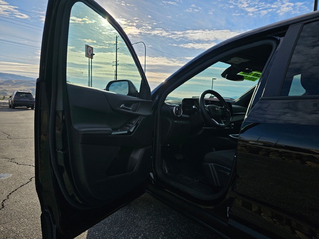 2026 Chevrolet Equinox LT - Photo 28