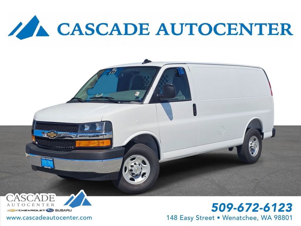 2025 Chevrolet Express Cargo