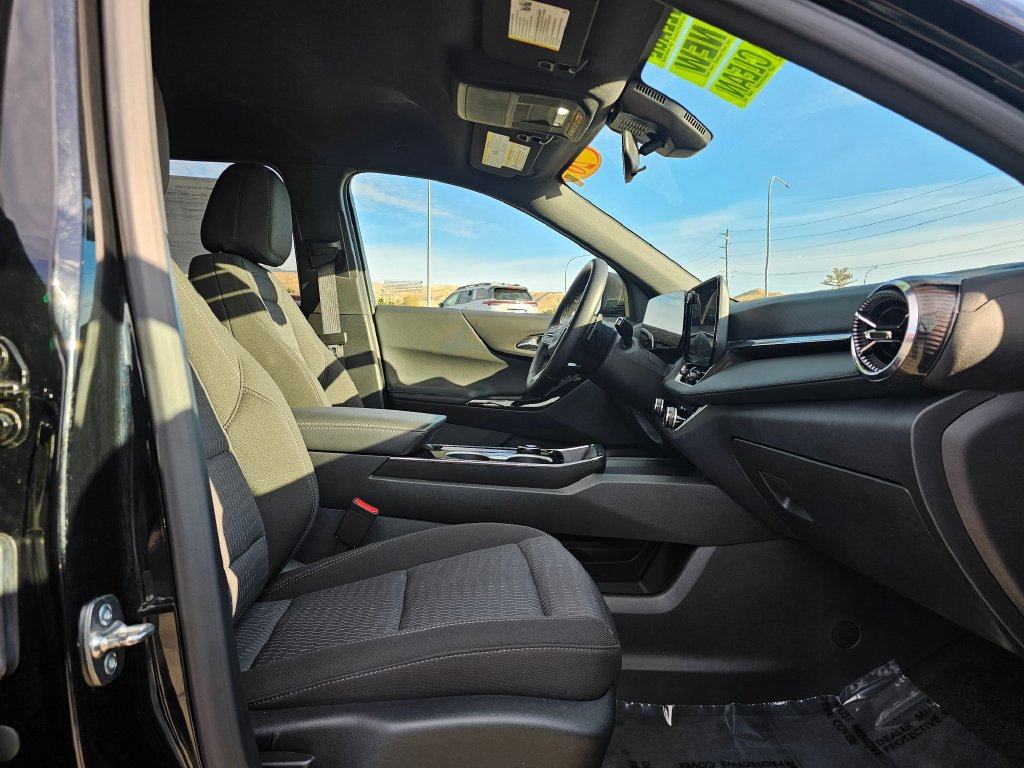 2026 Chevrolet Equinox LT - Photo 17