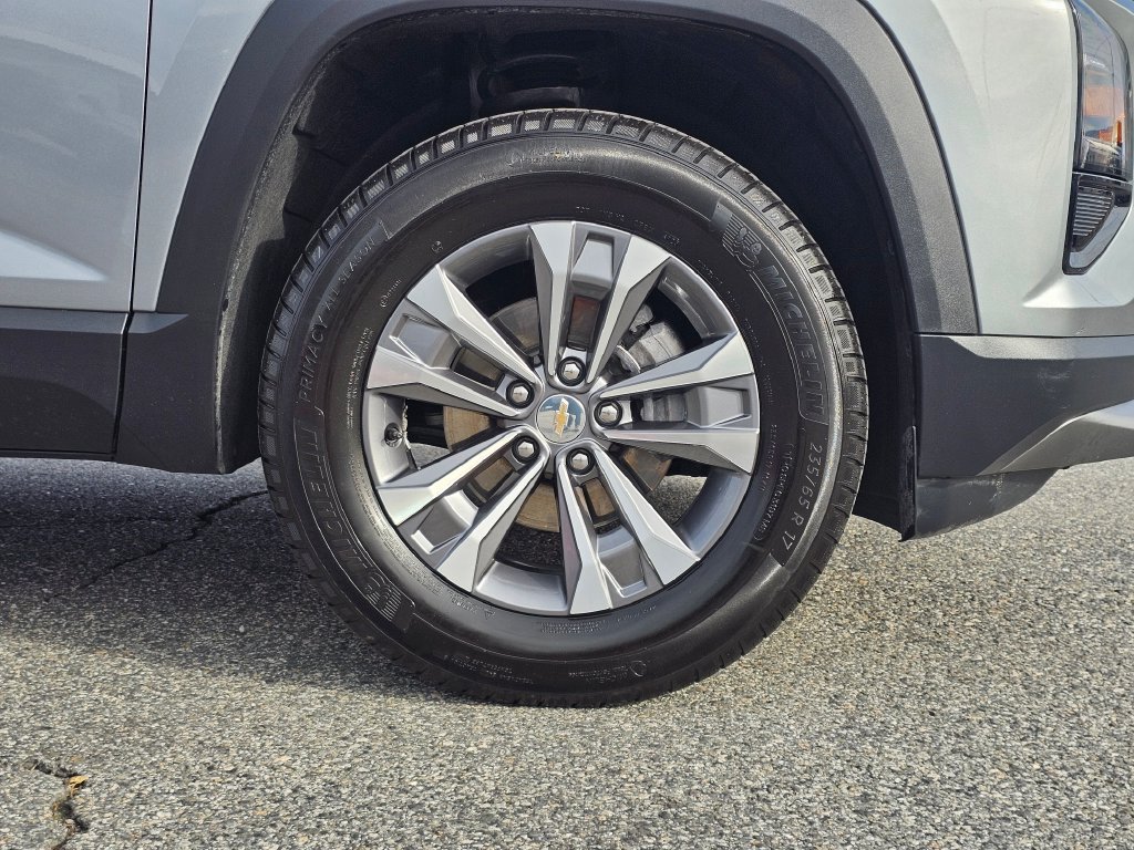 2026 Chevrolet Equinox LT - Photo 16