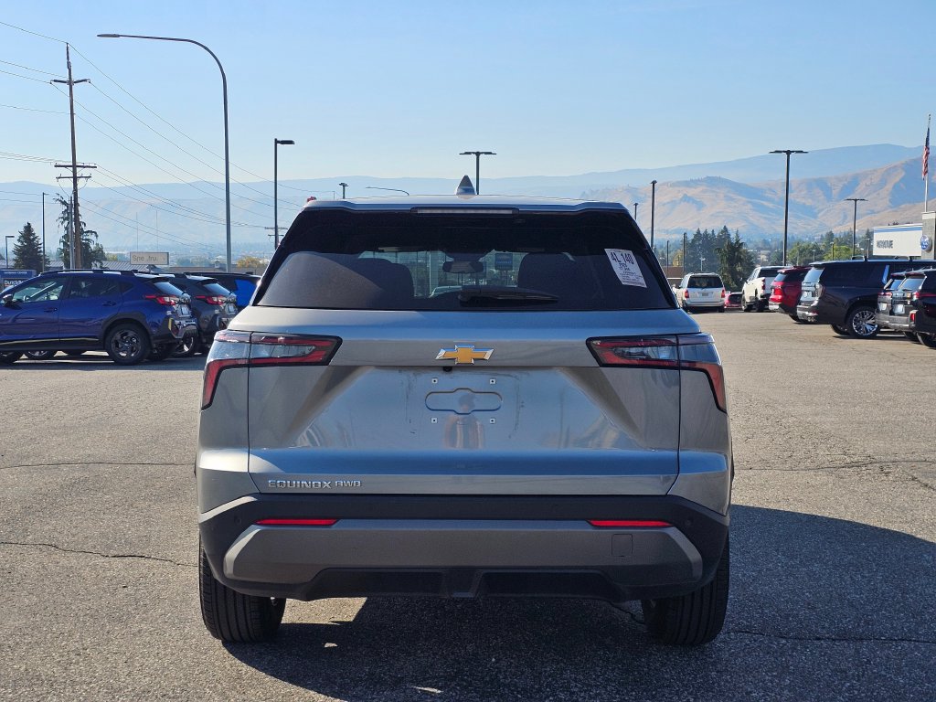 2026 Chevrolet Equinox LT - Photo 4