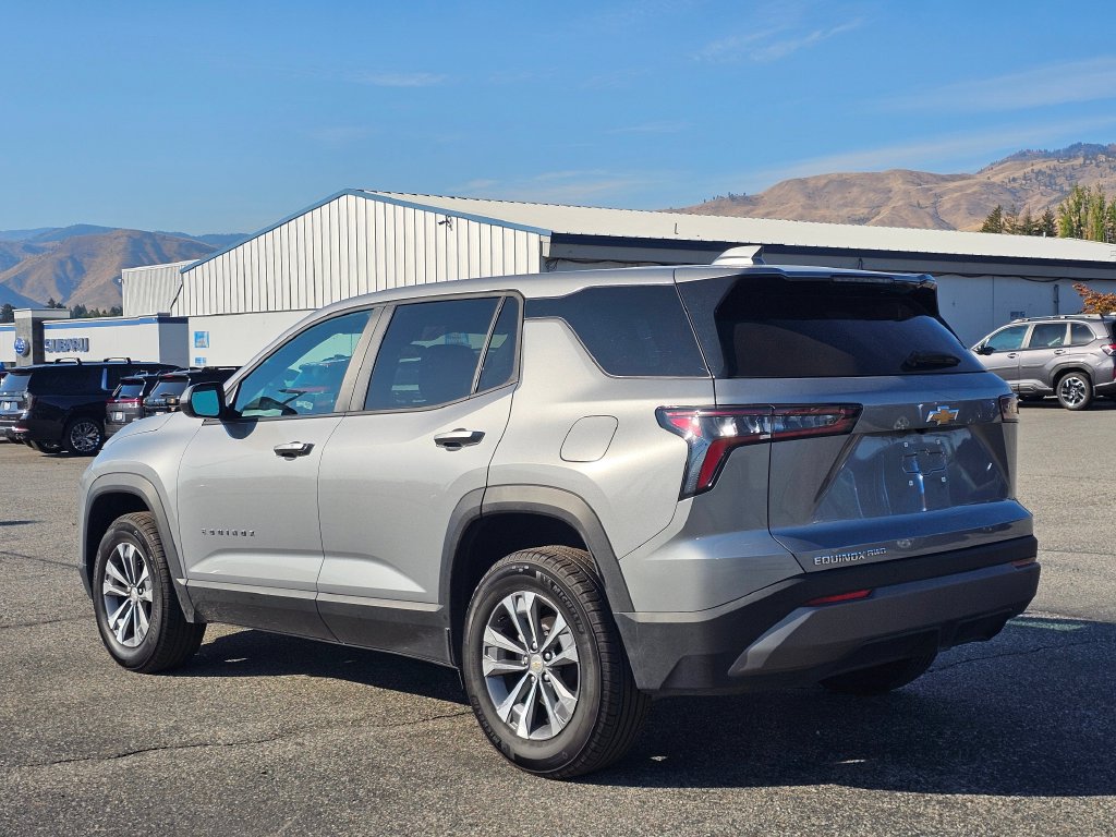 2026 Chevrolet Equinox LT - Photo 3