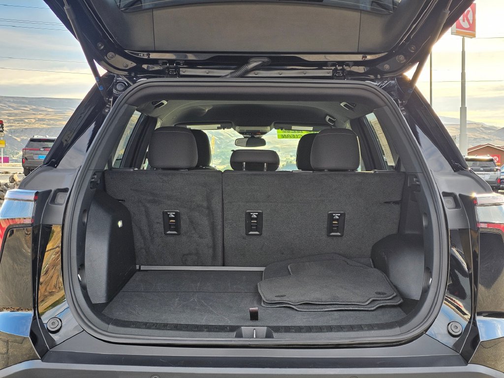 2026 Chevrolet Equinox LT - Photo 23