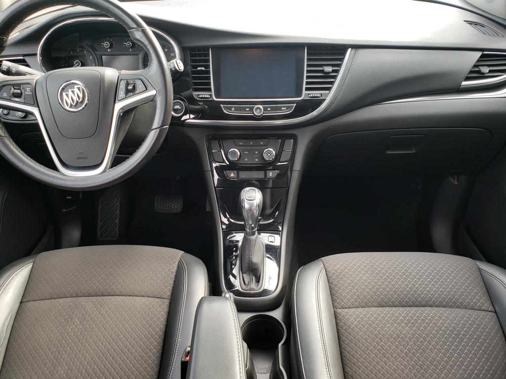 Photo 12