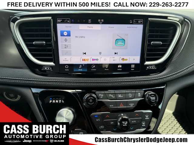 2025 Chrysler Pacifica Select - Photo 12