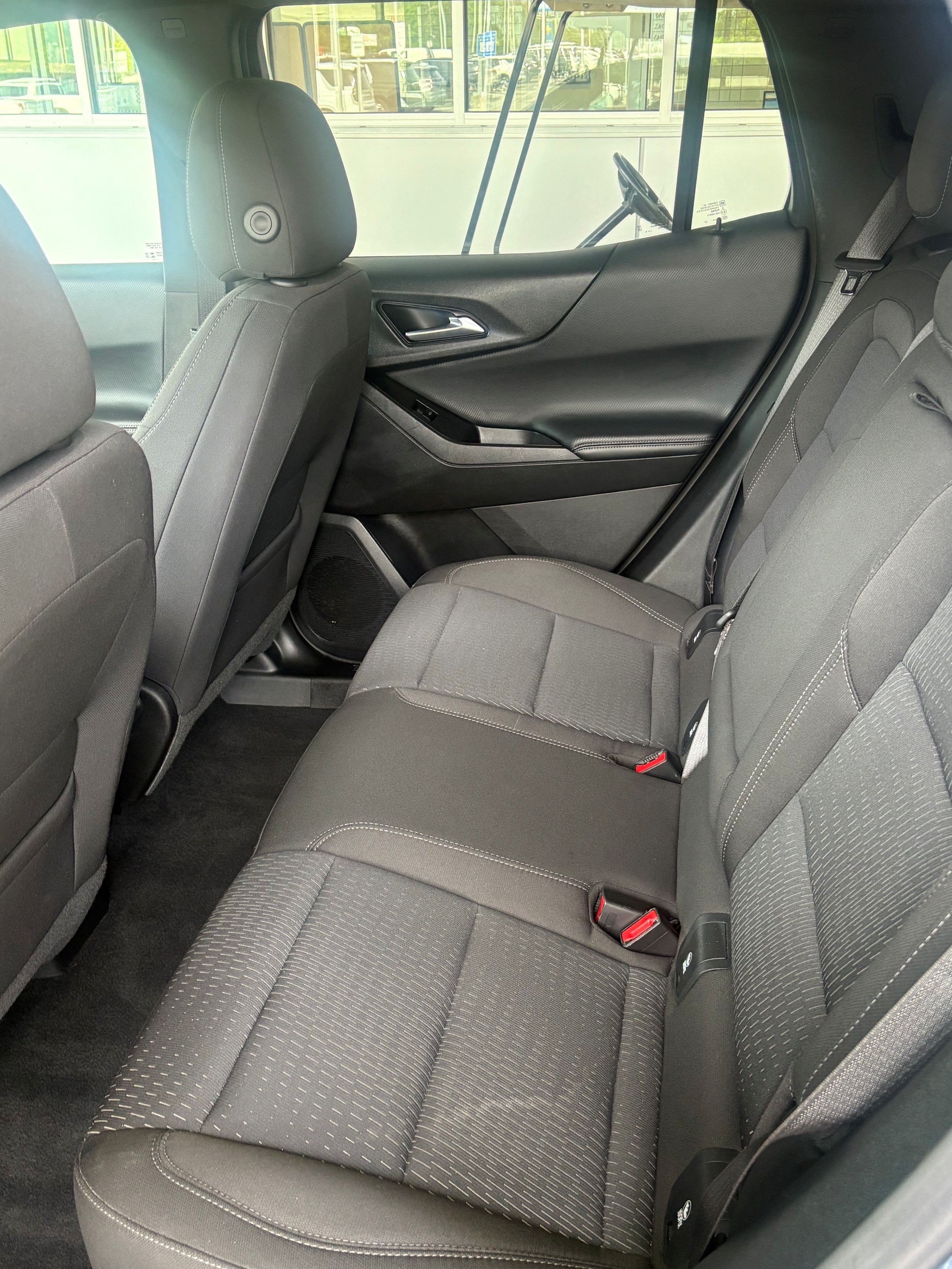 2025 Chevrolet Equinox LT - Photo 9