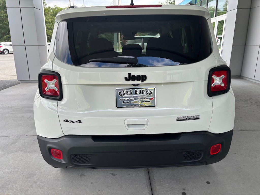Used 2023 Jeep Renegade Altitude