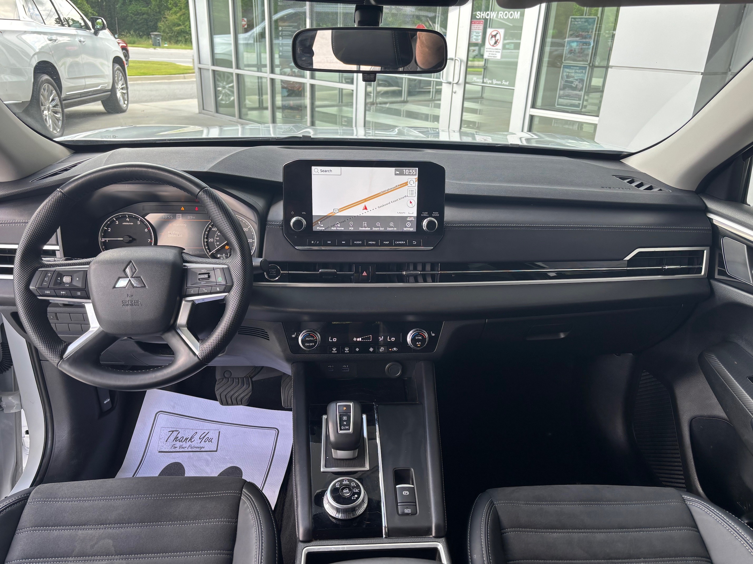 2023 Mitsubishi Outlander SE - Photo 11