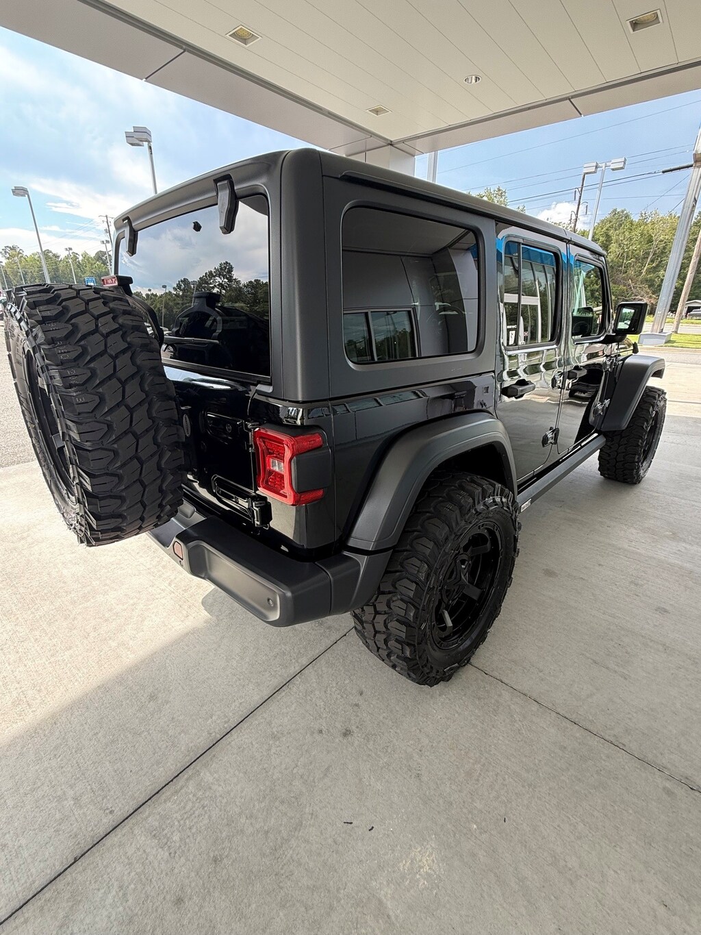 Used 2019 Jeep Wrangler Unlimited Sport S