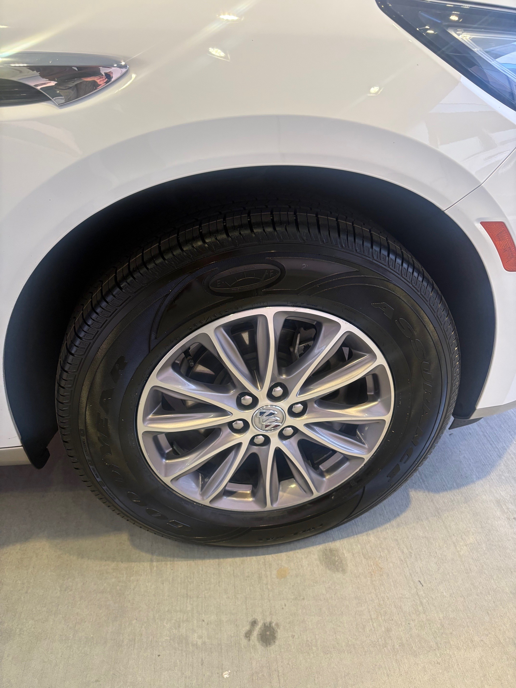 2023 Buick Enclave Essence - Photo 6