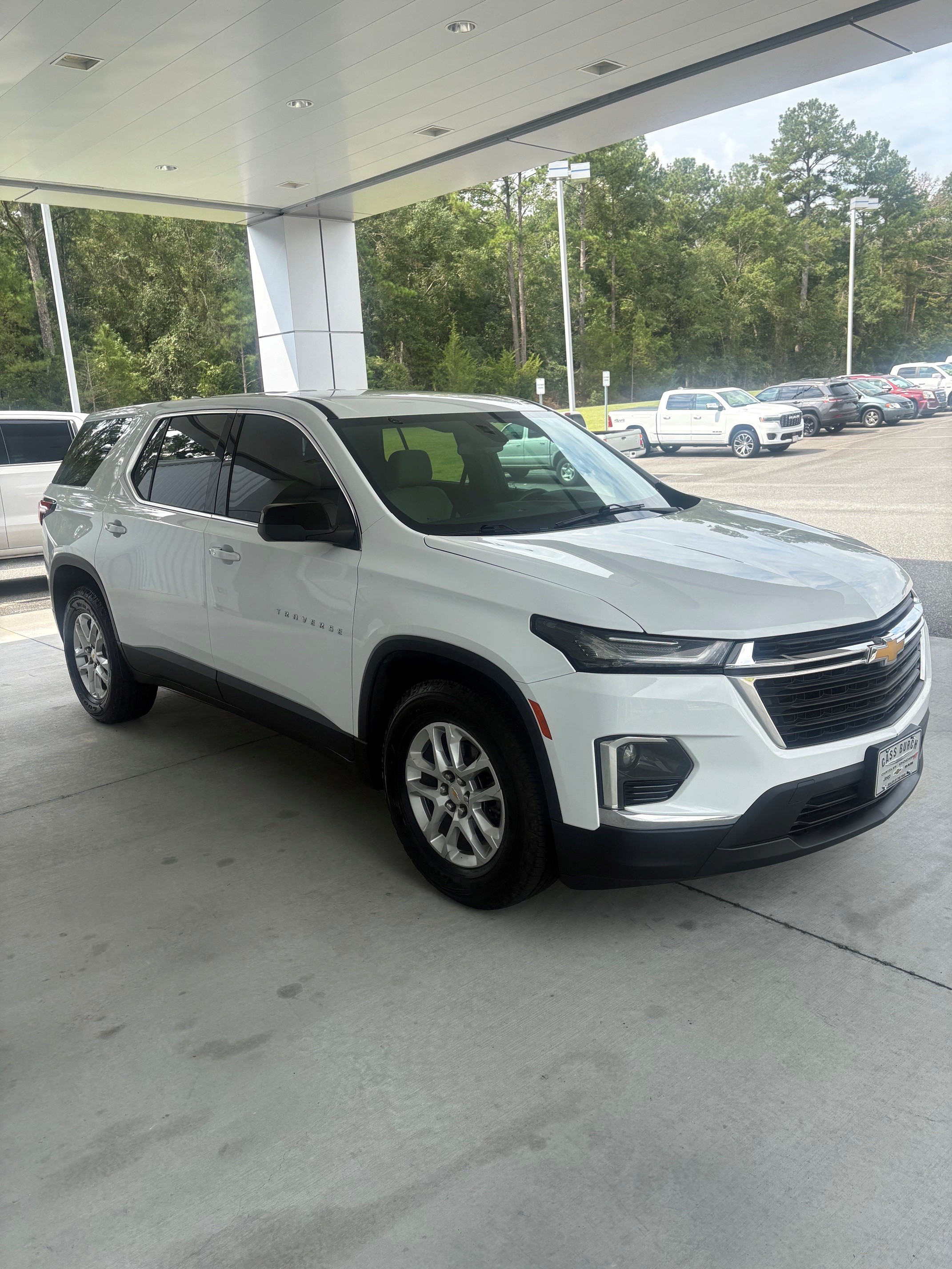 2023 Chevrolet Traverse LS